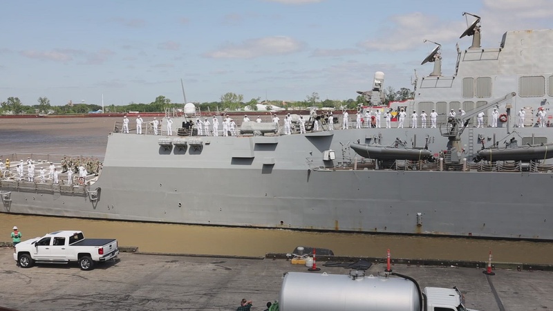 Ships arrive to New Orleans for the Navy Fleet Week 2022