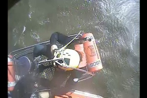 Coast Guard rescue 2 in Sapelo Sound