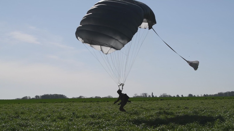 Belgian Paratroopers Sustainment Training on Chièvres AB (B-Roll)