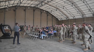 U.S. Air Force Airmen attend Agility Prime demonstration during Emerald Warrior 22.1