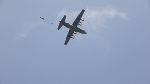 Paratroopers Jump into Jungle Training at TRADEWINDS22