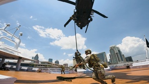 USSOCOM demonstrates Special Operations Forces tactics in Tampa