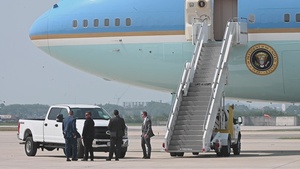 Osan Air Base POTUS Departure