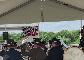 Joint service effort makes DFW Nat'l Cemetery's Memorial Day a success