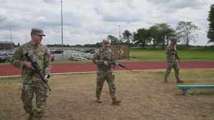 USANEC BE Soldiers Perform Battle Drills for Army Warrior Training