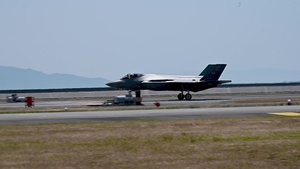 Eielson Airmen, F-35s begin ACE training at MCAS Iwakuni