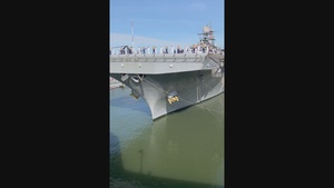 Bataan arrives in New York for Fleet Week 2022
