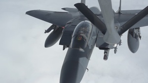 Republic of Singapore Air Force refuels with 92nd Air Refueling Wing