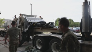 U.S. Army and U.S. Air Force Prepare to Jump Together