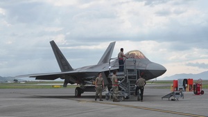 Eielson F-35s, Hawaiian Raptors integrate during ACE training at MCAS Iwakuni