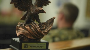 Video: Air Force's top cop delivers top award to 910th's Defenders