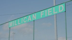 New Zealand, U.S. Navy Sailors play softball during RIMPAC 2022