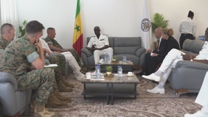 MARFOREUR/AF Commander meets with Senegalese Naval Chief of Staff