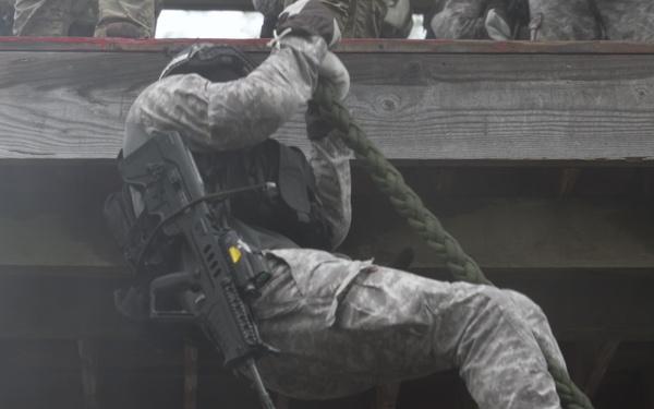 RIMPAC 2022: Multinational SOF Fast Rope Training