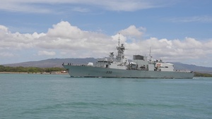 HMCS Winnipeg and KD Lekir depart Pearl Harbor for RIMPAC 2022