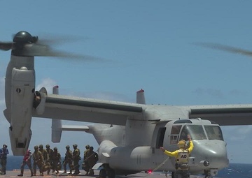 Land Forces Embarkation RIMPAC 2022 - HMAS Canberra