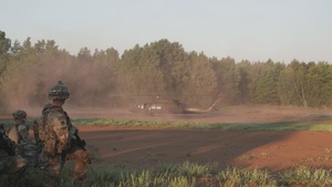 1-114th Infantry Regiment Conducts Tactical Helicopter Operations Training