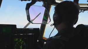 VMGR-152 Flies alongside VMFA-232 (B-Roll)
