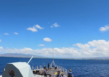 On the Hunt – HMCS Winnipeg Conducts ASW Training at RIMPAC 2022