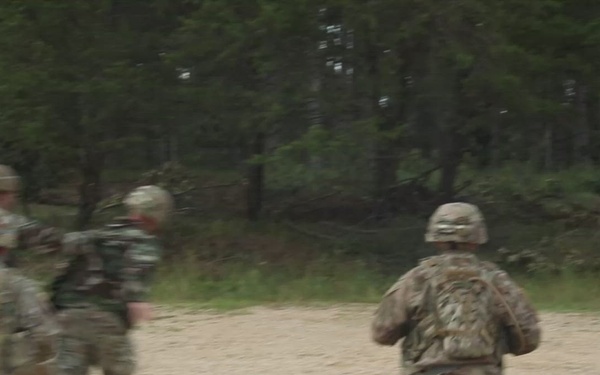 Soldiers clean lake water for consumption