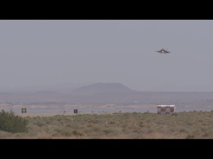 F-22 Raptor runway operations