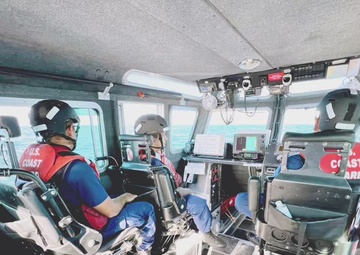 Station Miami Beach conducts non-complaint vessel use of force training