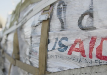 U.S. Delivers aid to Pakistan