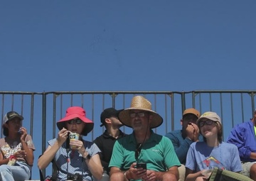 Miramar 2022 Air Show: Crowd 09/25