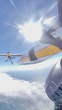 360 degree views of the U.S. Army Parachute Team skydiving at the Pacific Airshow