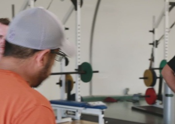 A Fort Bliss Advanced Physical Therapy class rehabilitates injured soldiers