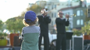 Navy Band Southwest Performs for Crowd During SFFW