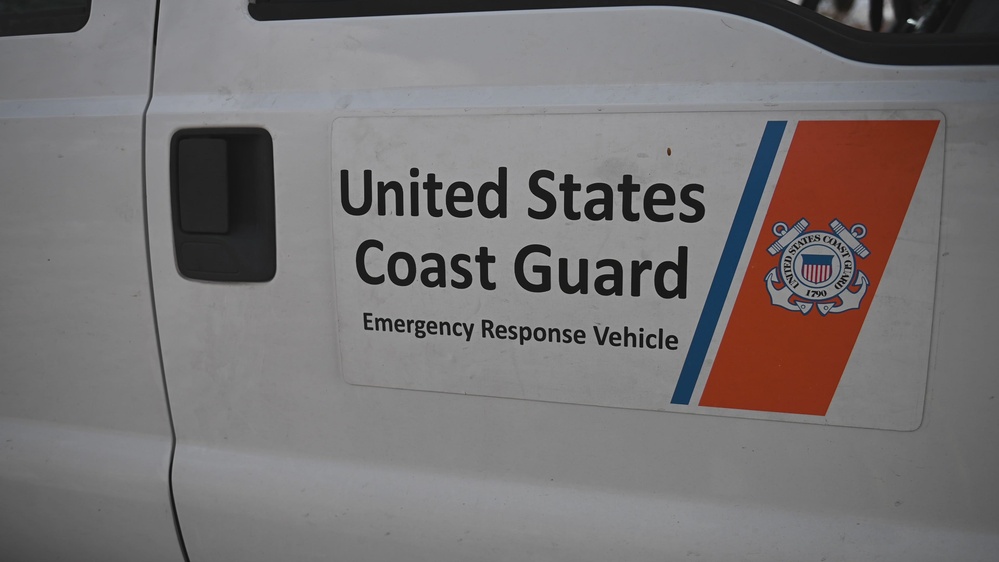 dvids-video-coast-guard-communications-command-interview