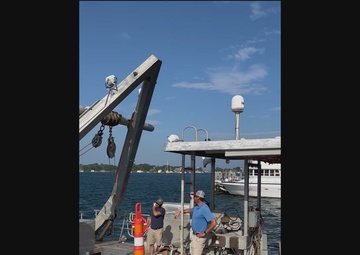 Admiral Piret Visits Woods Hole Oceanographic Institution
