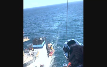 Coast Guard medevacs man off Southern California Coast