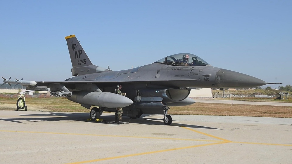 DVIDS - Video - B-Roll: 80th FGS Generates Aircraft For Vigilant Storm 23