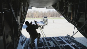 Polish Air Force and U.S. Air Force train during exercise ATREUS