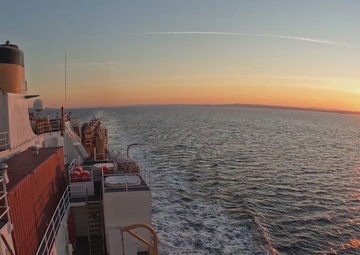 America's only heavy icebreaker departs Seattle, bound for Antarctica