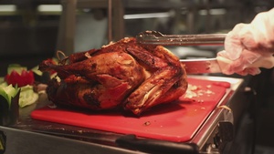 Muleskinners dining facility celebrates Thanksgiving
