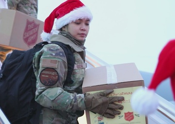 Operation Santa Claus visits Minto