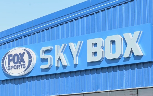 FOX Sports Skybox offically opens annex on AUAB b-roll pkg