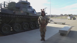 Holiday greetings from V Corps Soldier
