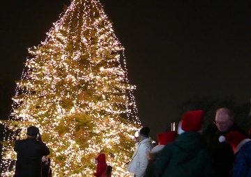 Garrison lights up the holiday season