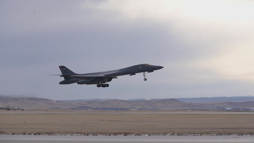 DVIDS - Video - B-1B Lancers Take Off In Support Of B-21 Unveiling