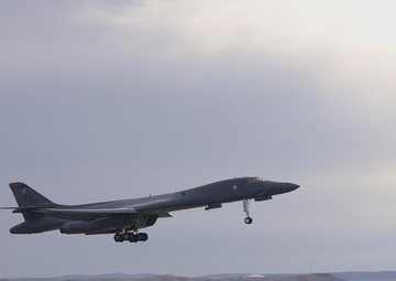B-1B Lancers take off in support of B-21 unveiling