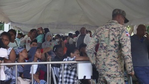 USNS Comfort Provides Medical and Dental Care to the Santo Domingo Community