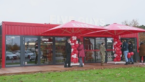 Five Guys Grand Opening (1080p B-Roll)