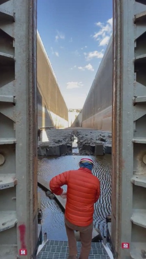 McNary Navigation Lock