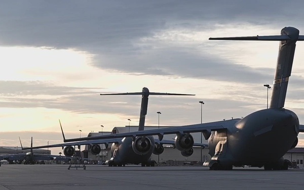 B-2 Spirit refueling B-Roll