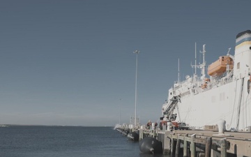 USNS Comfort (T-AH 20) Returns to Naval Station Norfolk