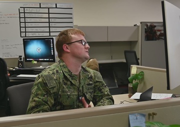 Navy Reserve Website Ad